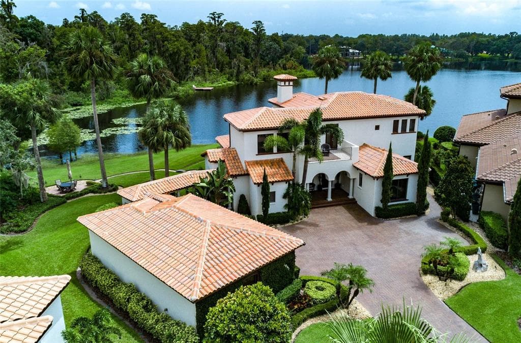 1801 BELLA LAGO LANE TAMPA, FL 33618