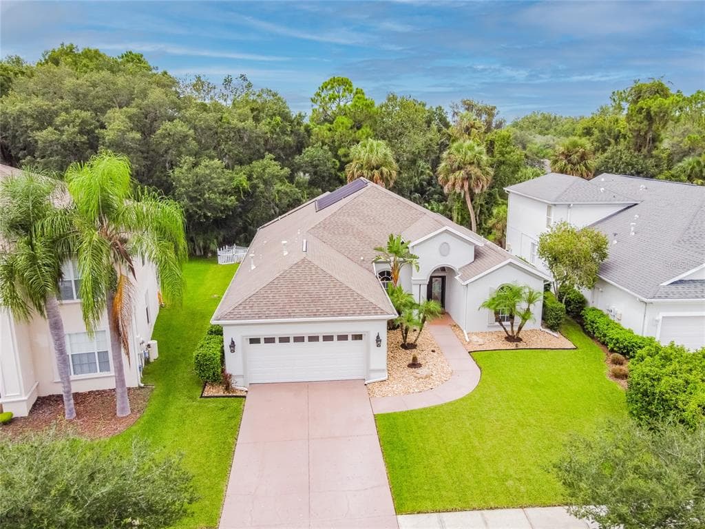 2725 BEECH GROVE LANE WESLEY CHAPEL, FL 33544