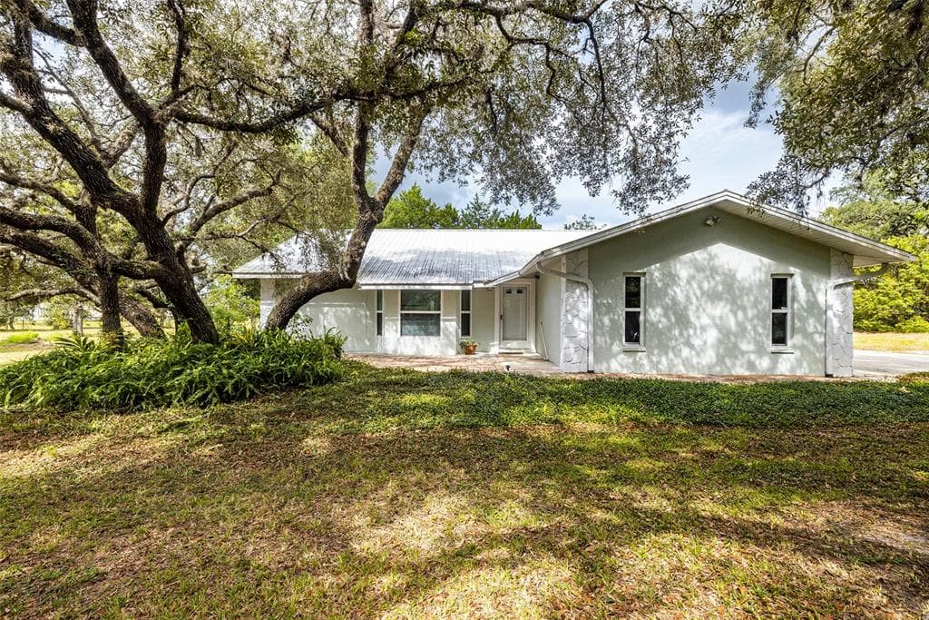11461 SUNSHINE GROVE ROAD