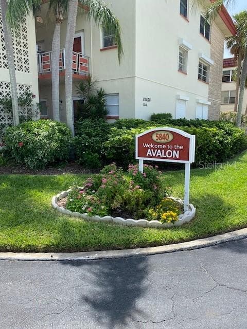 5840 30TH AVENUE S UNIT 202 GULFPORT, FL 33707