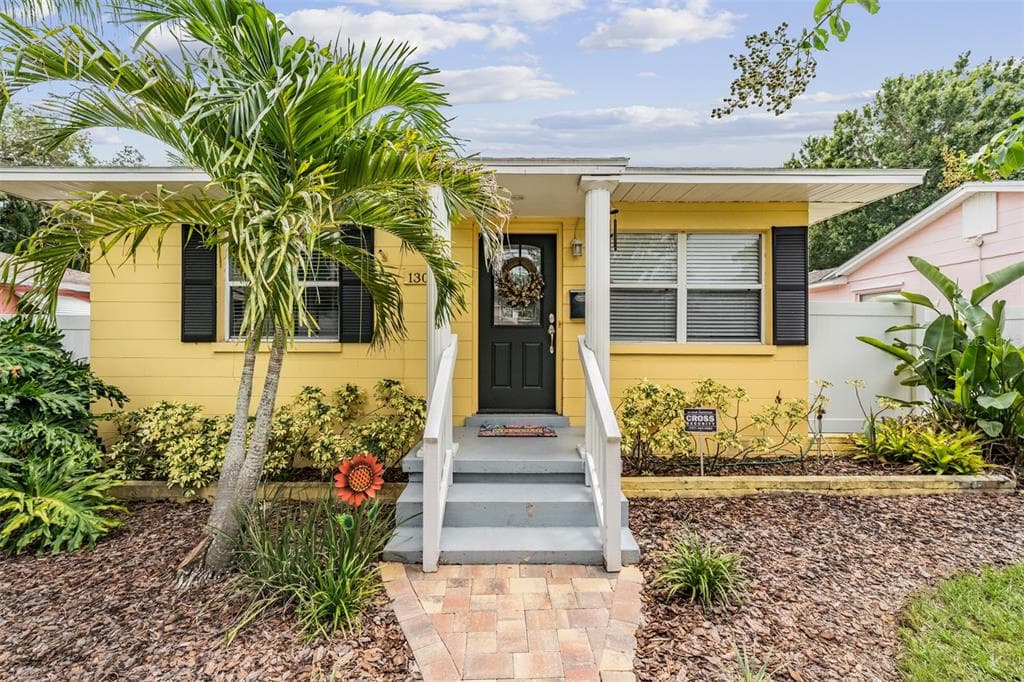 1300 48TH AVENUE N ST PETERSBURG, FL 33703