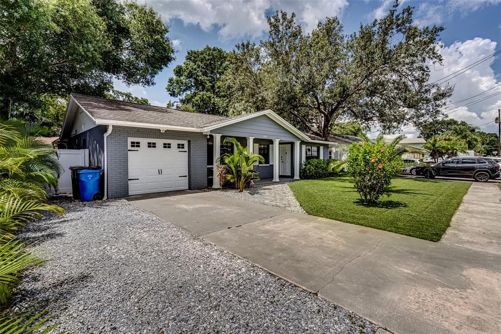 8307 BOXWOOD DRIVE TAMPA, FL 33615