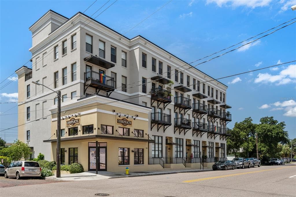 1621 E 4TH AVENUE UNIT 204