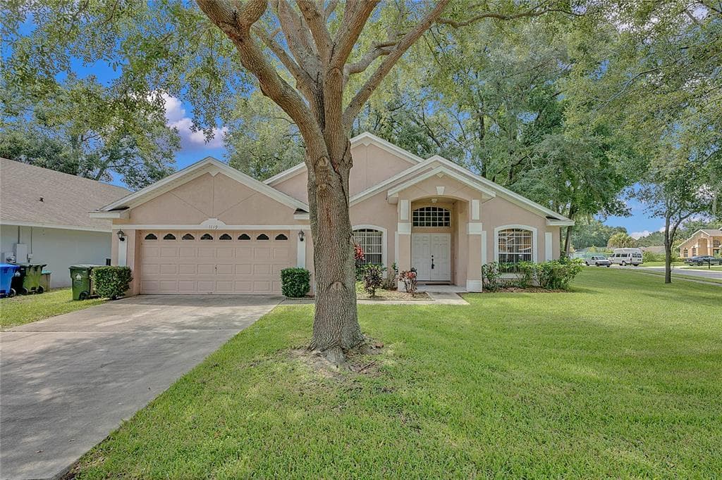 1119 ROYAL MARQUIS CIRCLE OCOEE, FL 34761