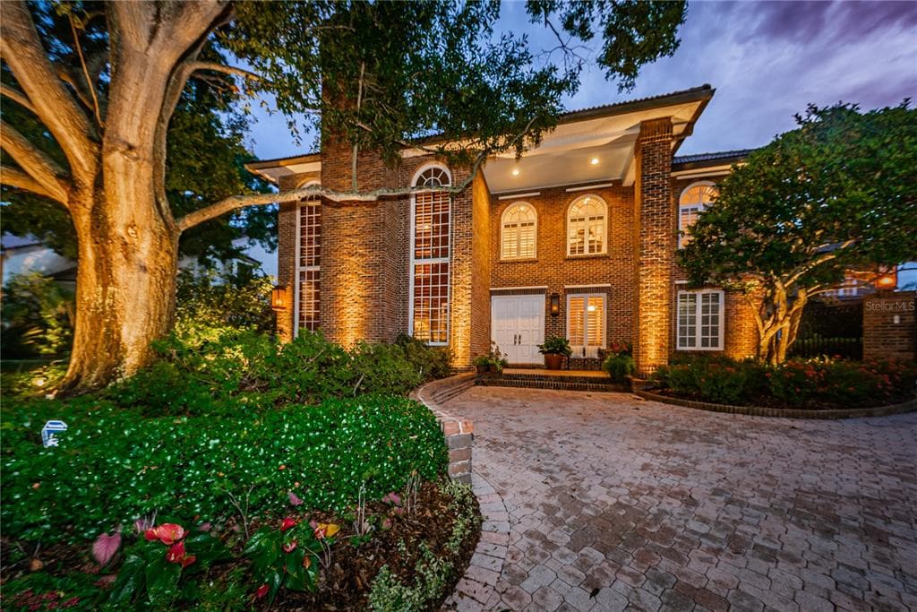 7313 PELICAN ISLAND DRIVE TAMPA, FL 33634