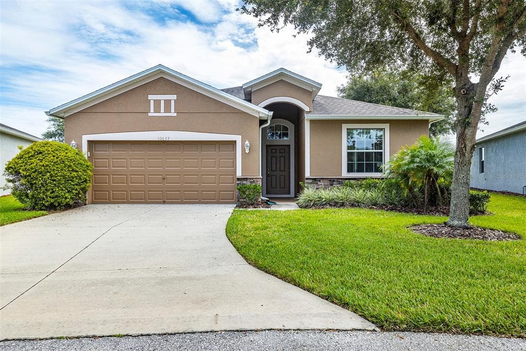 10037 SEMIAHMOO LOOP SAN ANTONIO, FL 33576
