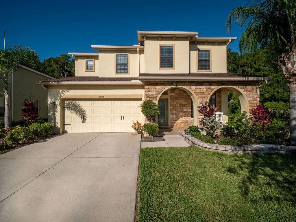 32126 GARDEN ALCOVE LOOP WESLEY CHAPEL, FL 33545