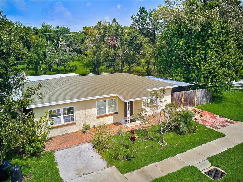 3421 BEECHWOOD TERRACE N PINELLAS PARK, FL 33781
