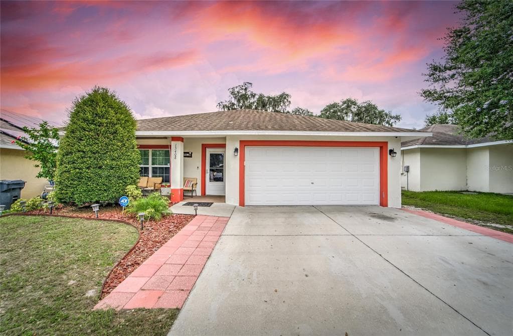 15408 BAMA BREEZE PLACE WIMAUMA, FL 33598