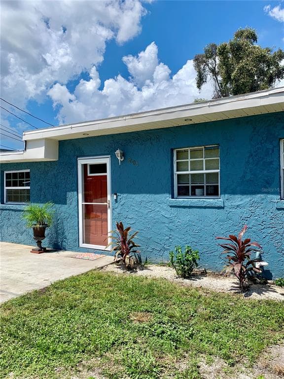 4600 XENIA STREET N ST PETERSBURG, FL 33714