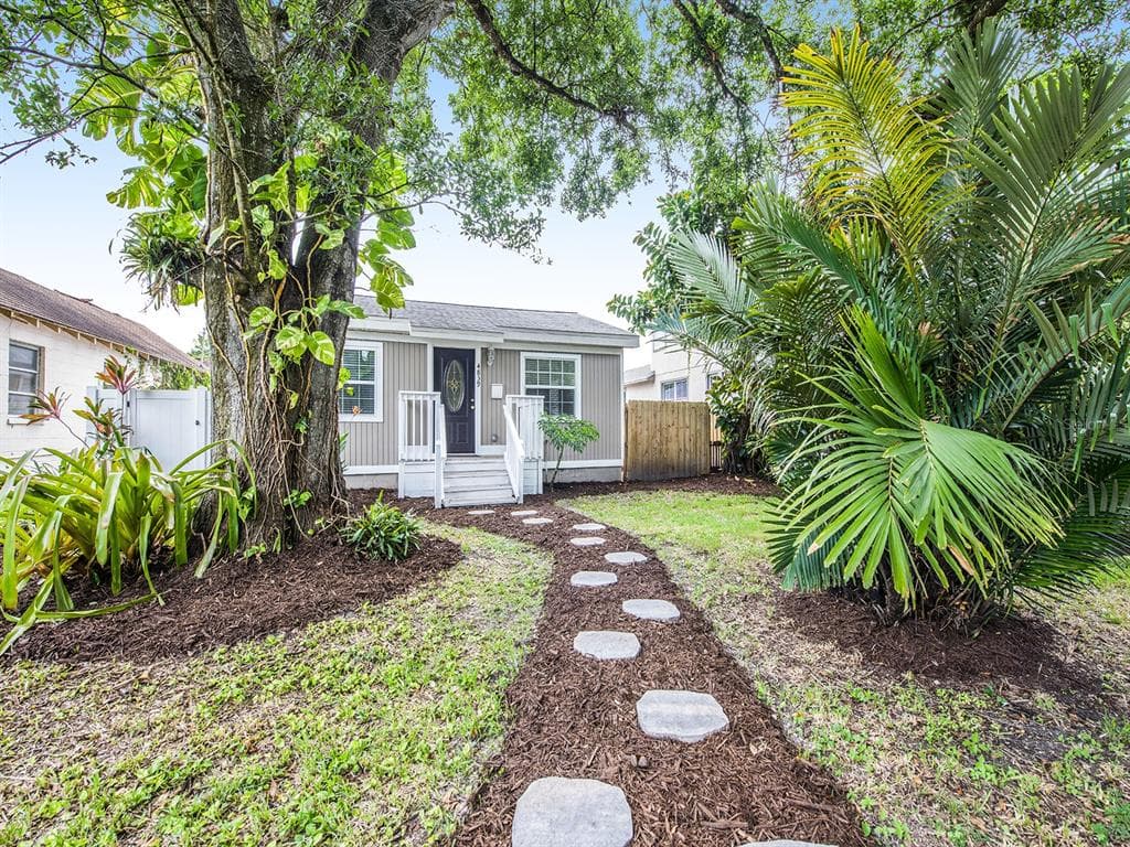 4839 DR MARTIN LUTHER KING JR STREET N ST PETERSBURG, FL 33703