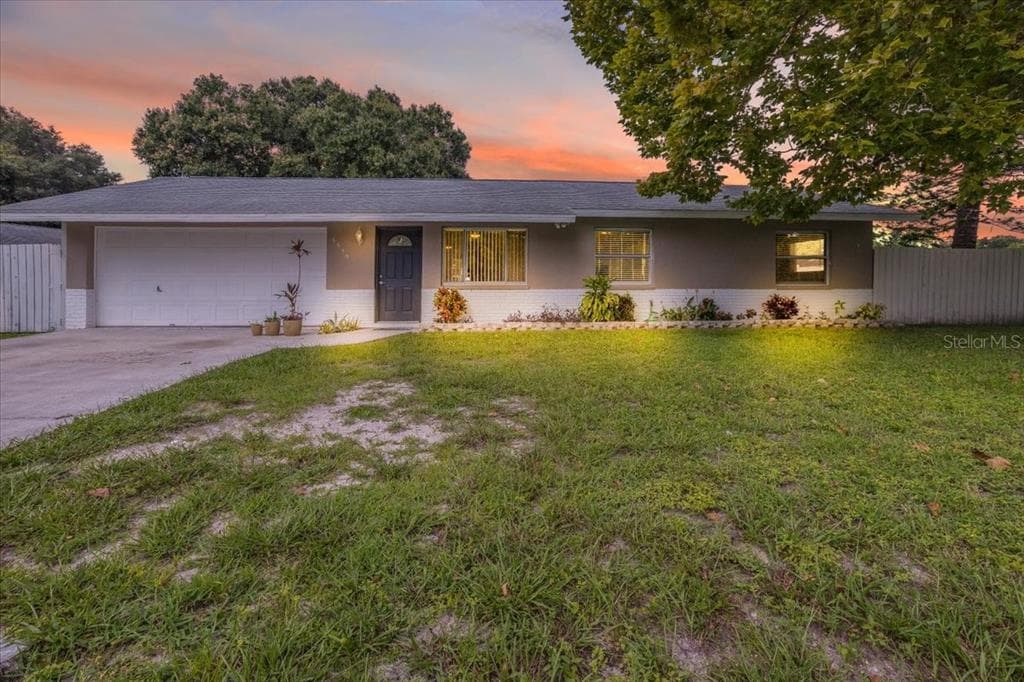 5539 41ST STREET E BRADENTON, FL 34203
