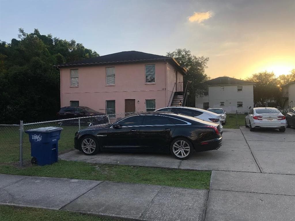 3212 N 50TH STREET TAMPA, FL 33619