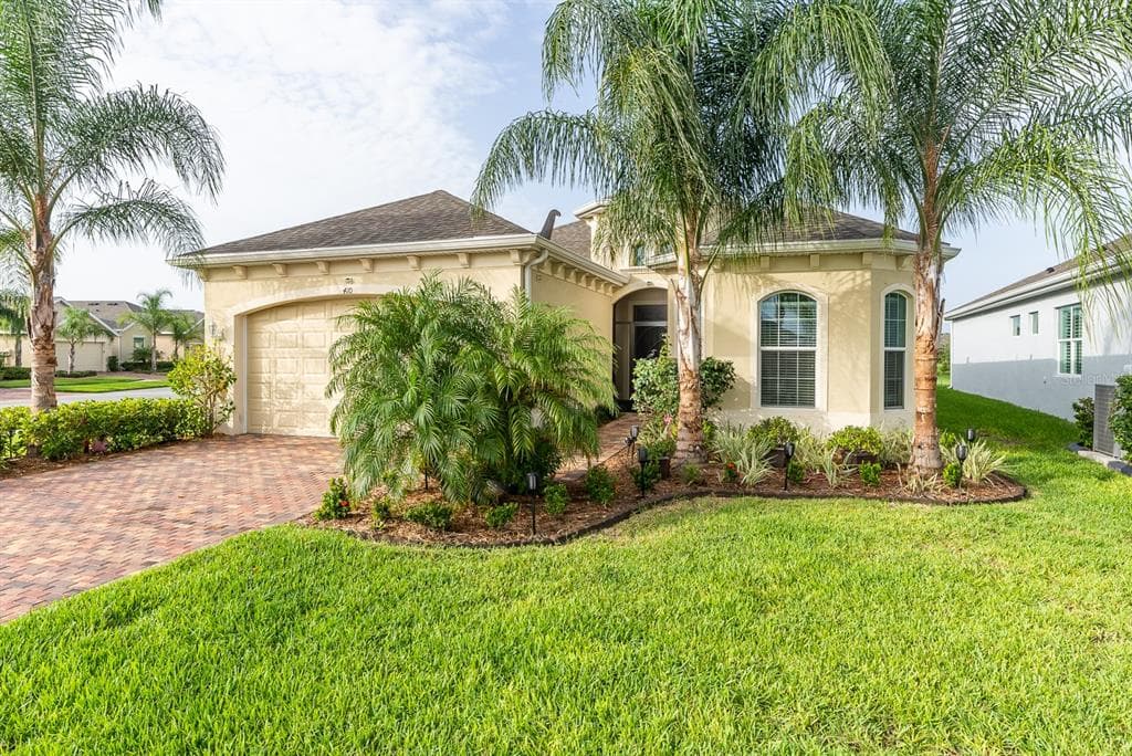 410 CASTLE PINES LANE SUN CITY CENTER, FL 33573