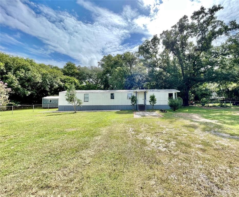 2002 HAWK GRIFFIN ROAD PLANT CITY, FL 33565