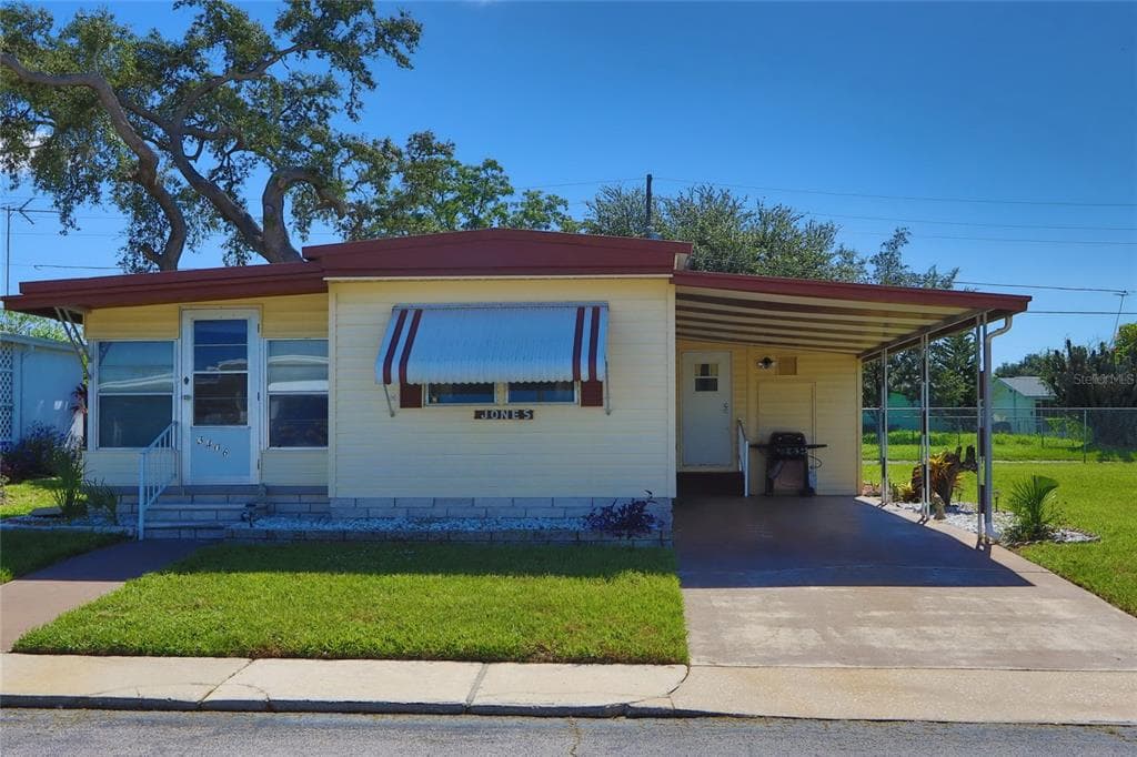 3406 LANARK DRIVE HOLIDAY, FL 34690