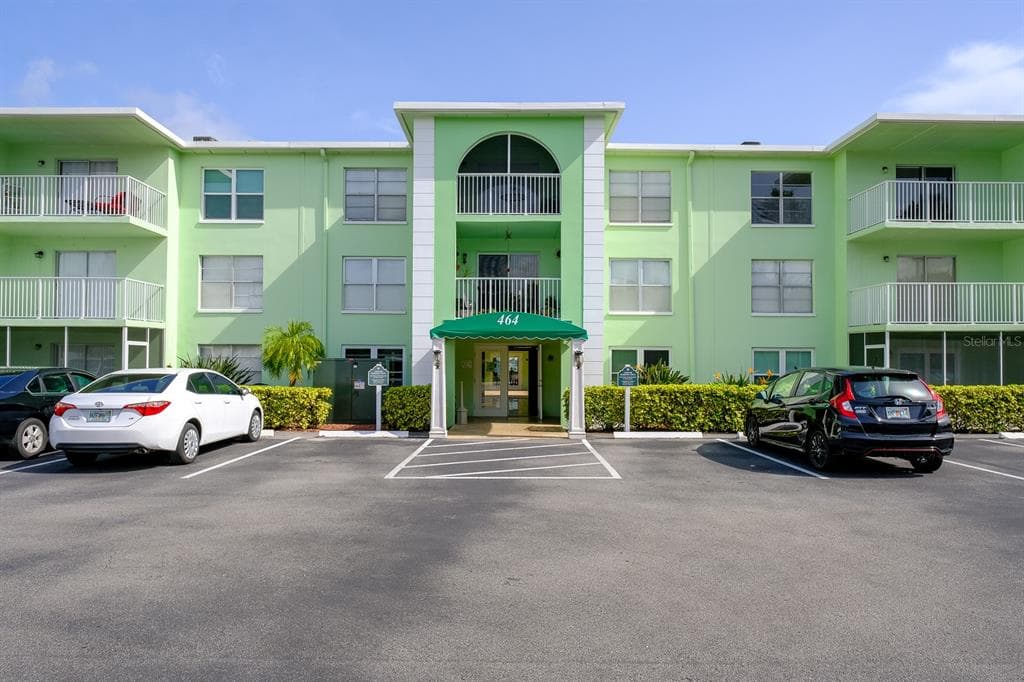 464 N PAULA DRIVE UNIT 316 DUNEDIN, FL 34698