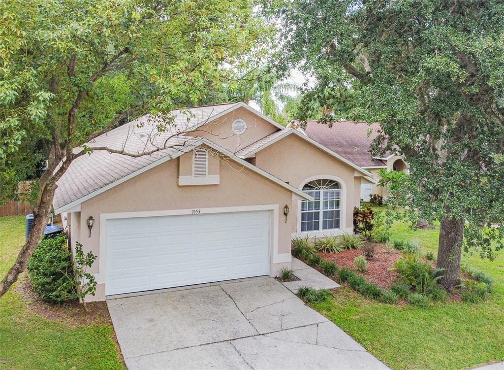 1953 ERIN BROOKE DRIVE VALRICO, FL 33594