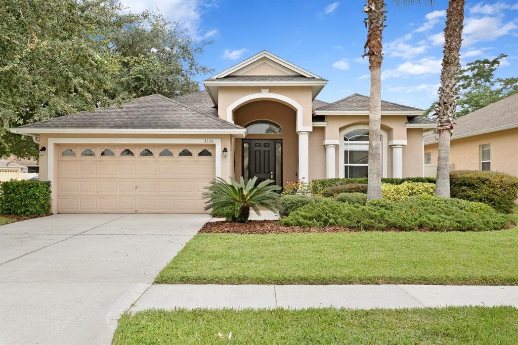 3130 SILVERMILL LOOP LAND O LAKES, FL 34638