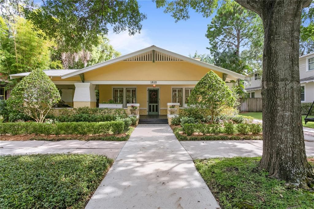 1810 W JETTON AVENUE TAMPA, FL 33606