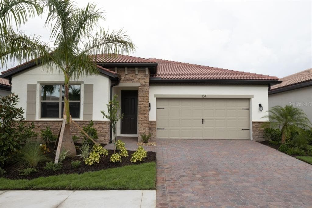 154 VERAZA COURT NOKOMIS, FL 34275