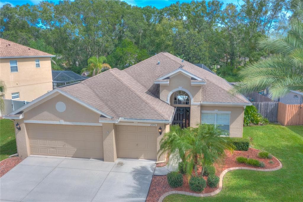 23751 HASTINGS WAY LAND O LAKES, FL 34639