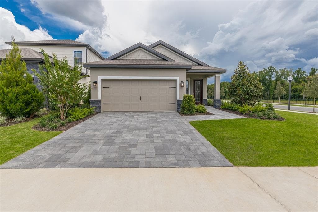 7958 DELWIN LANE KISSIMMEE, FL 34747