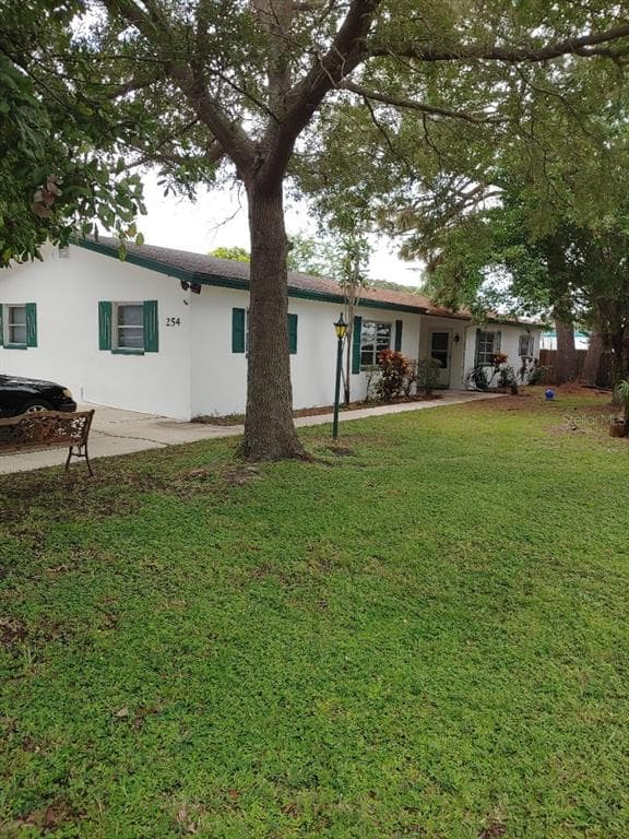 254 PLUMOSA DRIVE LARGO, FL 33771