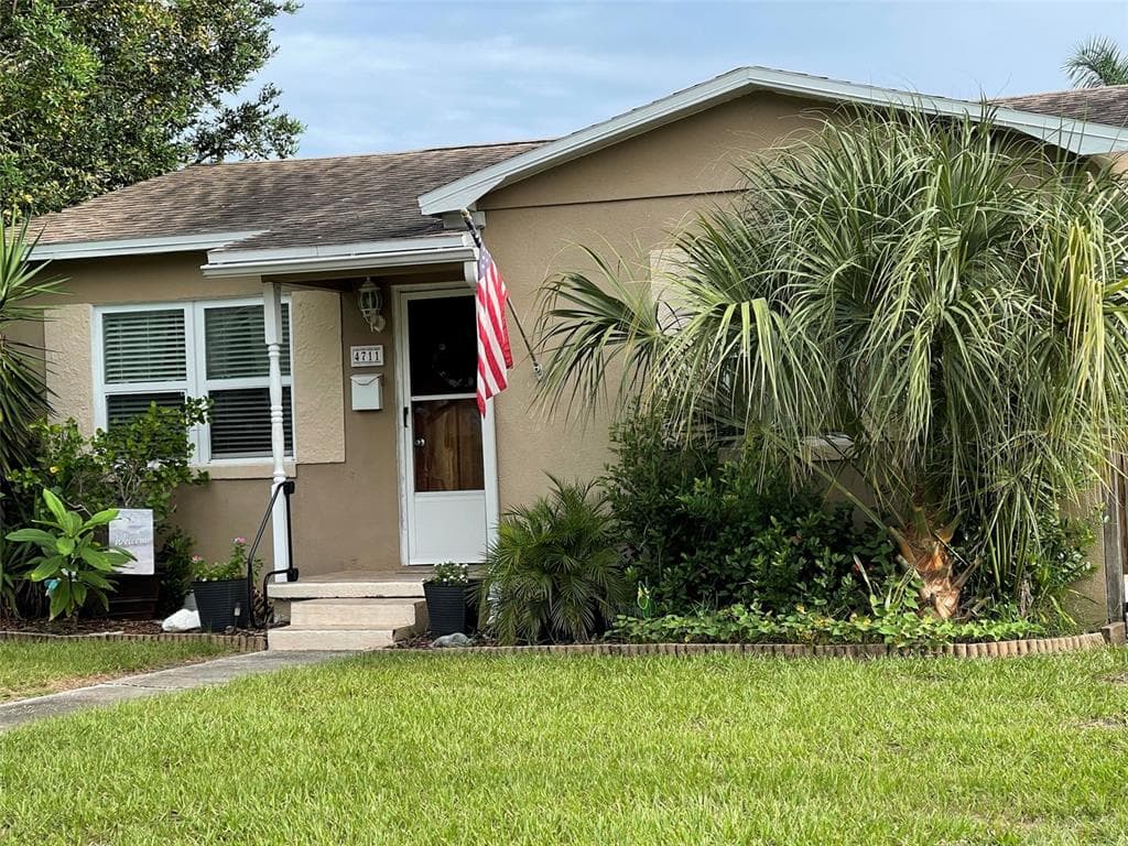 4711 21ST AVE N ST PETERSBURG, FL 33713