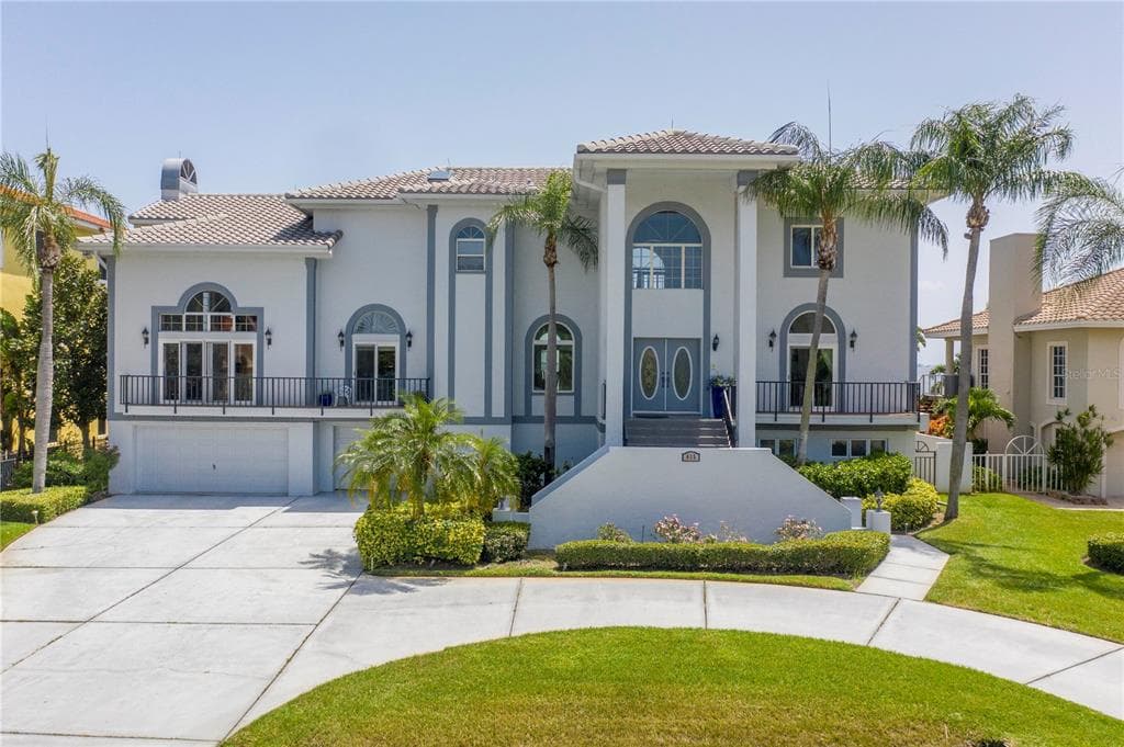615 1ST AVENUE S TIERRA VERDE, FL 33715