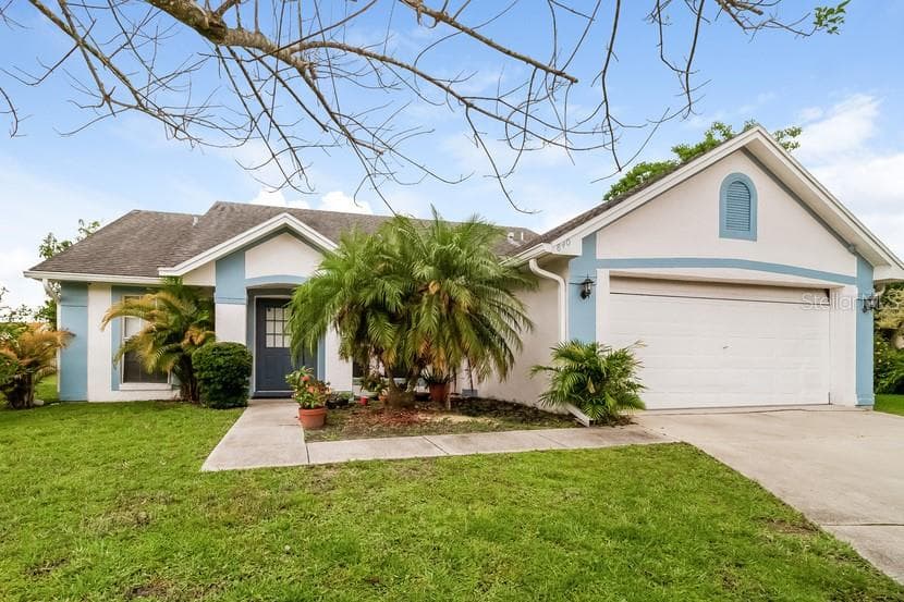 840 LONGLEAF PINE COURT ORLANDO, FL 32825