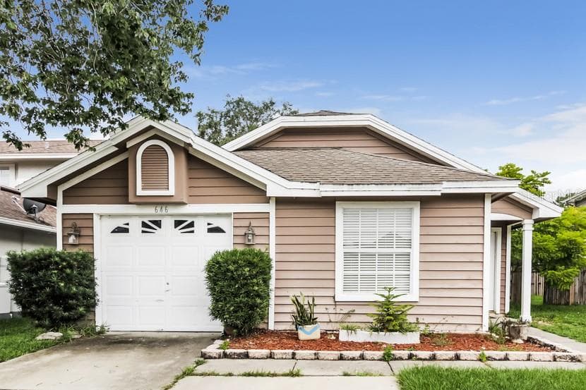 646 UPPERRIVER COURT ORLANDO, FL 32828