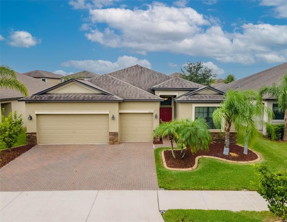 10063 CELTIC ASH DRIVE RUSKIN, FL 33573