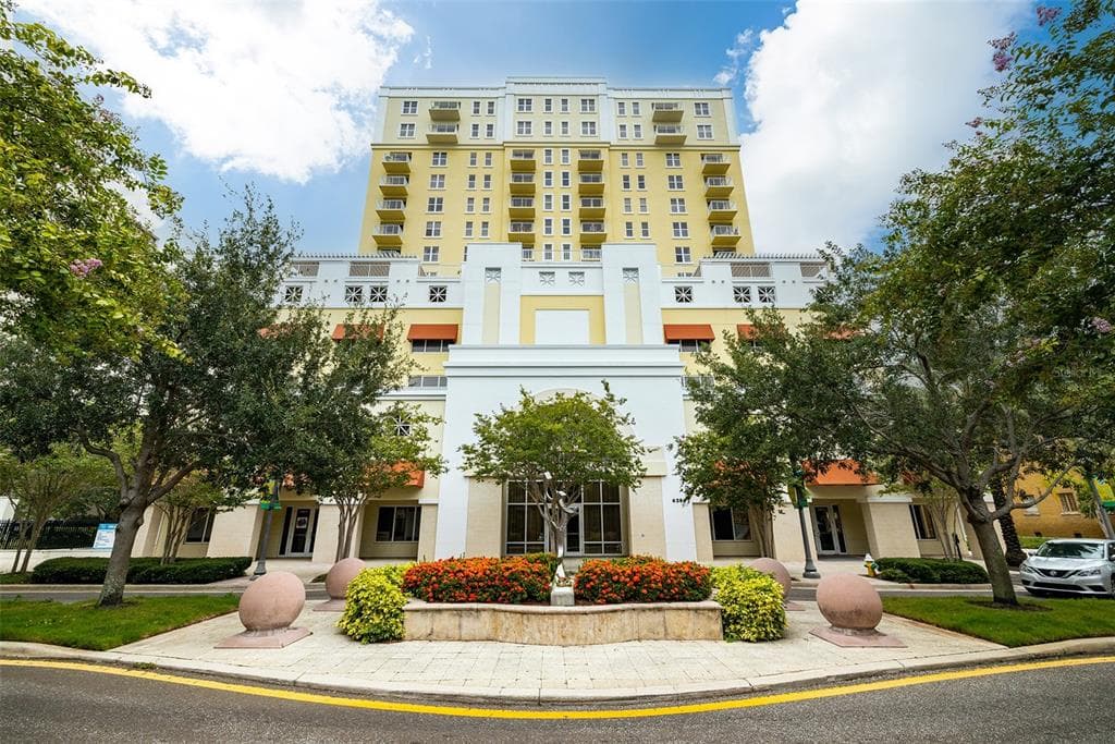 628 CLEVELAND STREET UNIT 1305 CLEARWATER, FL 33755
