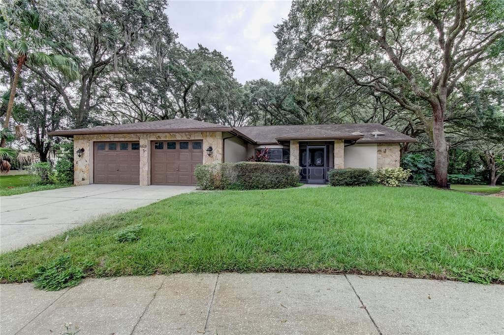3740 THORNBUSH LANE NEW PORT RICHEY, FL 34655