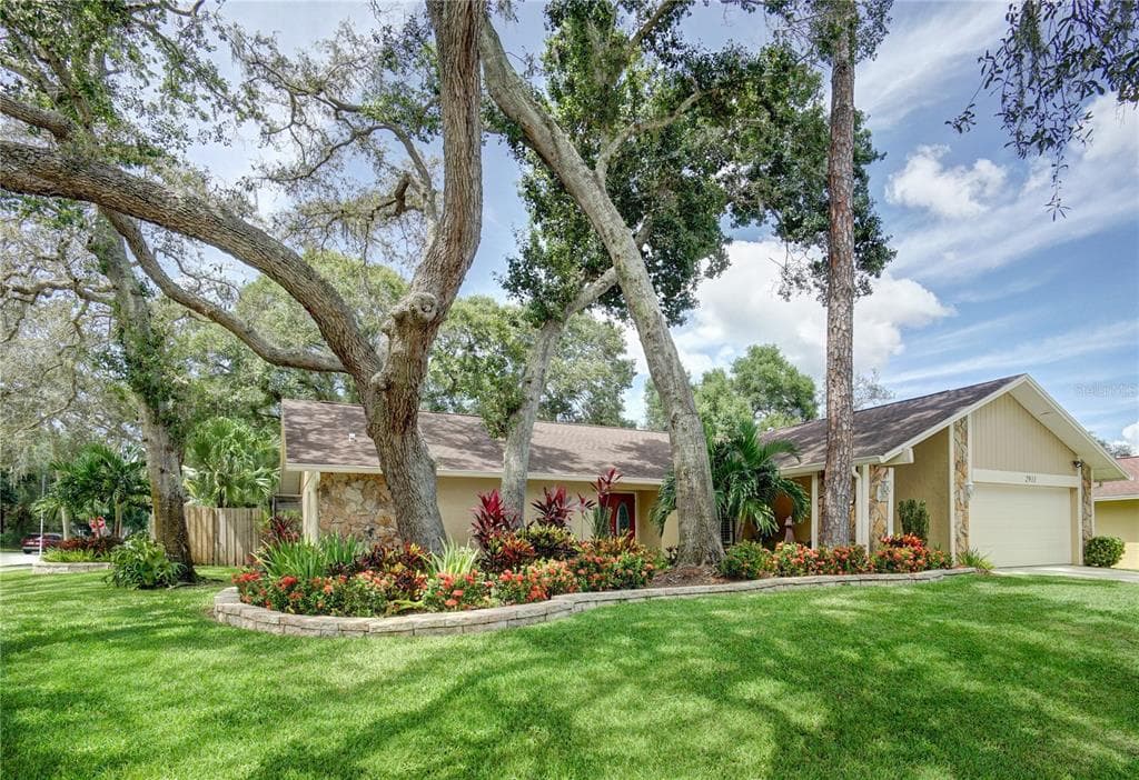 2911 PINEWOOD RUN PALM HARBOR, FL 34684