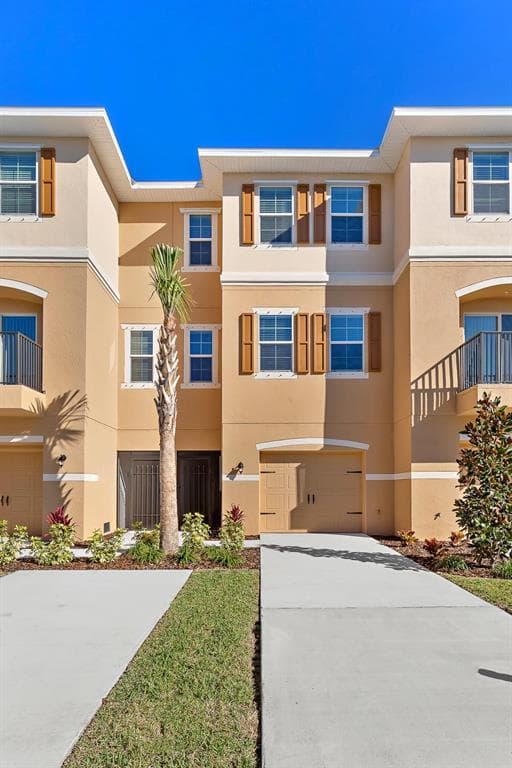 5517 YELLOWFIN COURT NEW PORT RICHEY, FL 34652