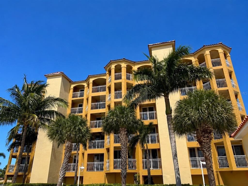 5353 GULF BOULEVARD UNIT A401 ST PETE BEACH, FL 33706