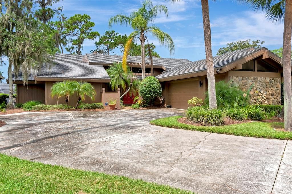 5351 COBBLESTONE COURT WESLEY CHAPEL, FL 33543