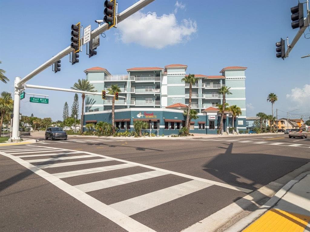 13999 GULF BOULEVARD UNIT C5 MADEIRA BEACH, FL 33708