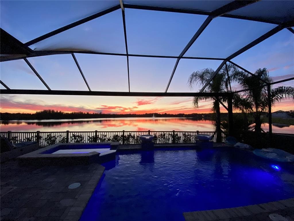 18480 ROSEATE DRIVE LUTZ, FL 33558