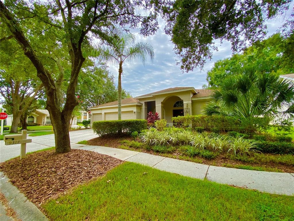 9317 HERITAGE OAK COURT TAMPA, FL 33647