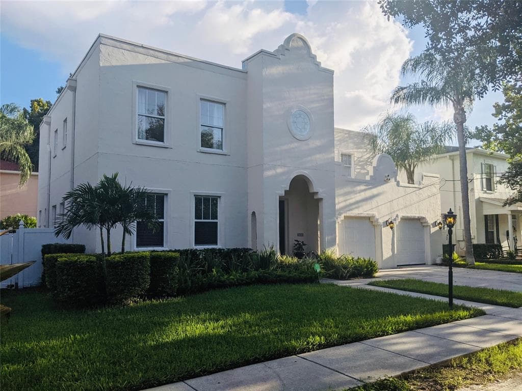 2444 W NEPTUNE STREET