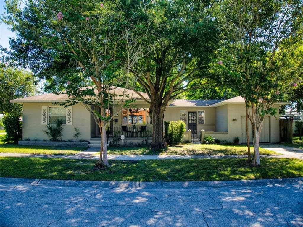 2031 17TH STREET N ST PETERSBURG, FL 33713