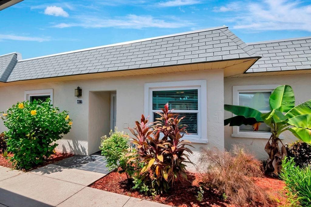 9617 BRASSIE COURT UNIT 3704 NEW PORT RICHEY, FL 34655