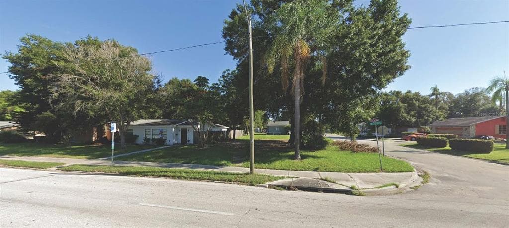 4601 5TH AVENUE S ST PETERSBURG, FL 33711