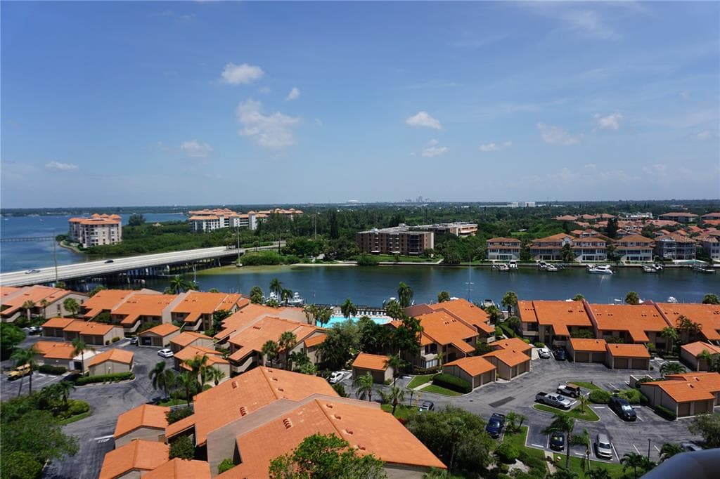 4900 BRITTANY DRIVE S UNIT 1303 ST PETERSBURG, FL 33715