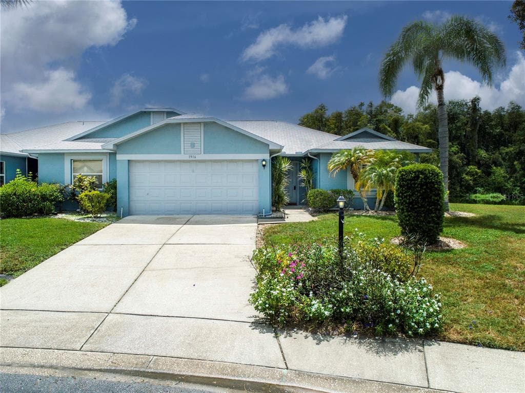 1916 GRAND CYPRESS LANE SUN CITY CENTER, FL 33573