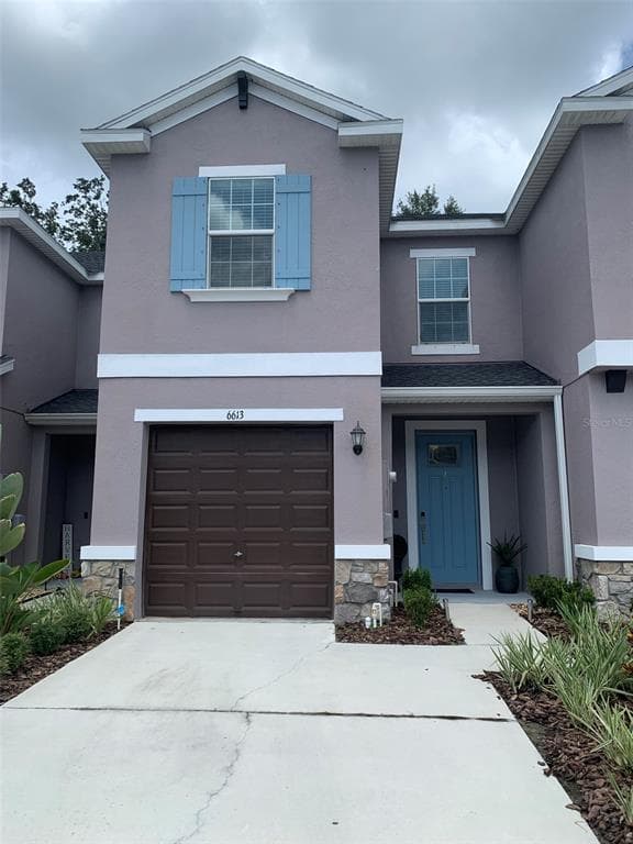 6613 CITRUS CREEK LANE TAMPA, FL 33625