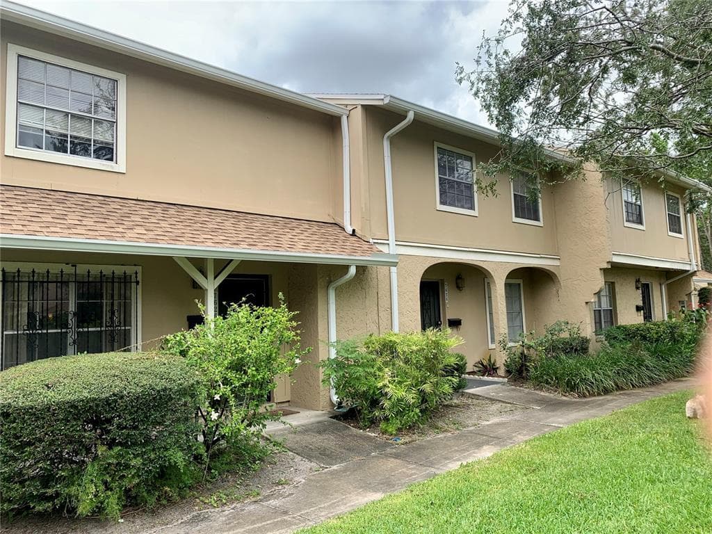 7628 DELEON COURT TAMPA, FL 33615